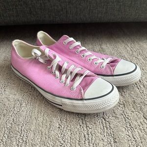 Converse Chuck Taylor Low Top